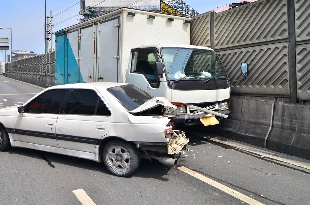 Long Beach Truck Accident Lawyer | Decades of Experience Long beach truck accident lawyer